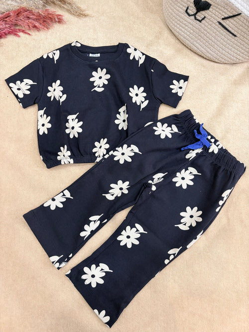 Black Daisy Crop Top & Bootcut Set